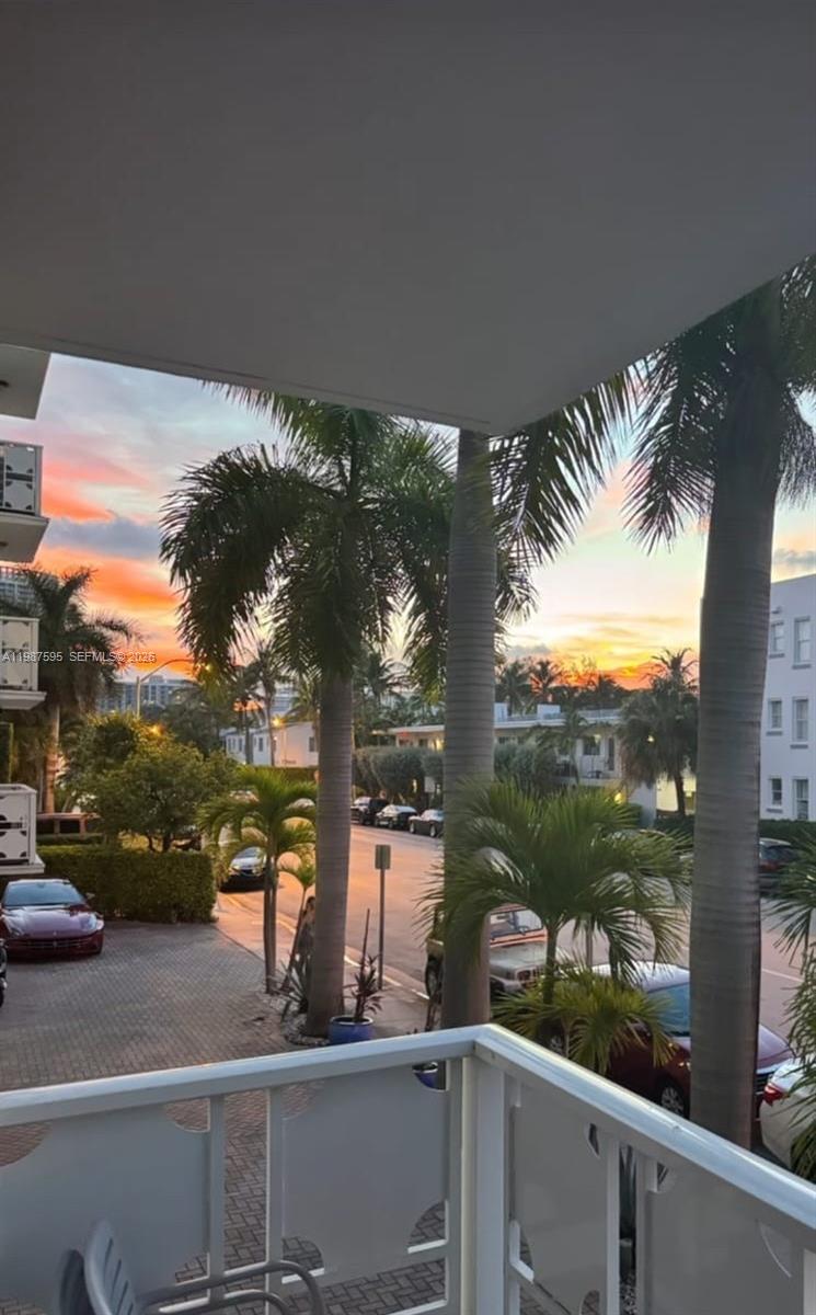 JEFFERSON PARK CONDO - Residential Lease