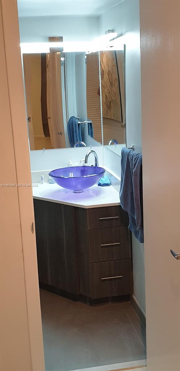 JEFFERSON PARK CONDO - Residential Lease