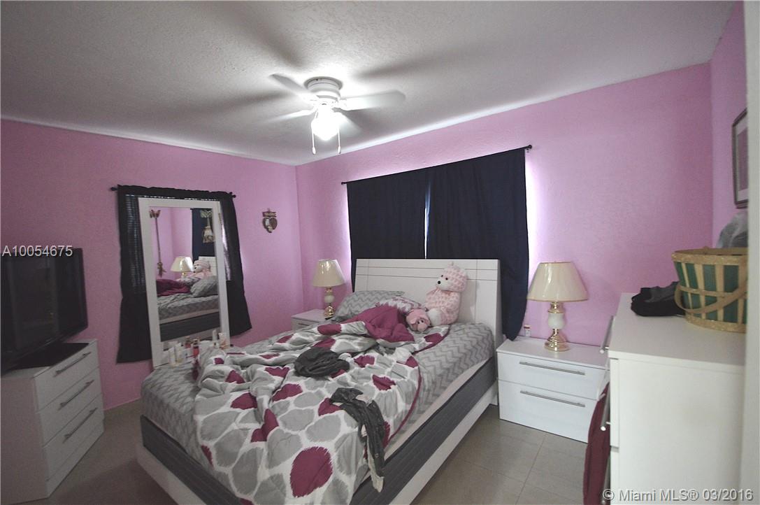 Welwyn Manor Annex 32-13 - Residential