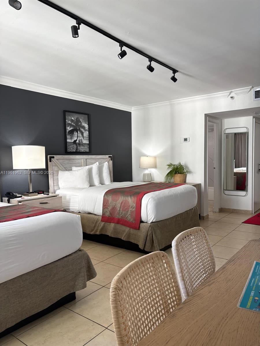 THE AVENTURA BEACH CLUB C - Residential