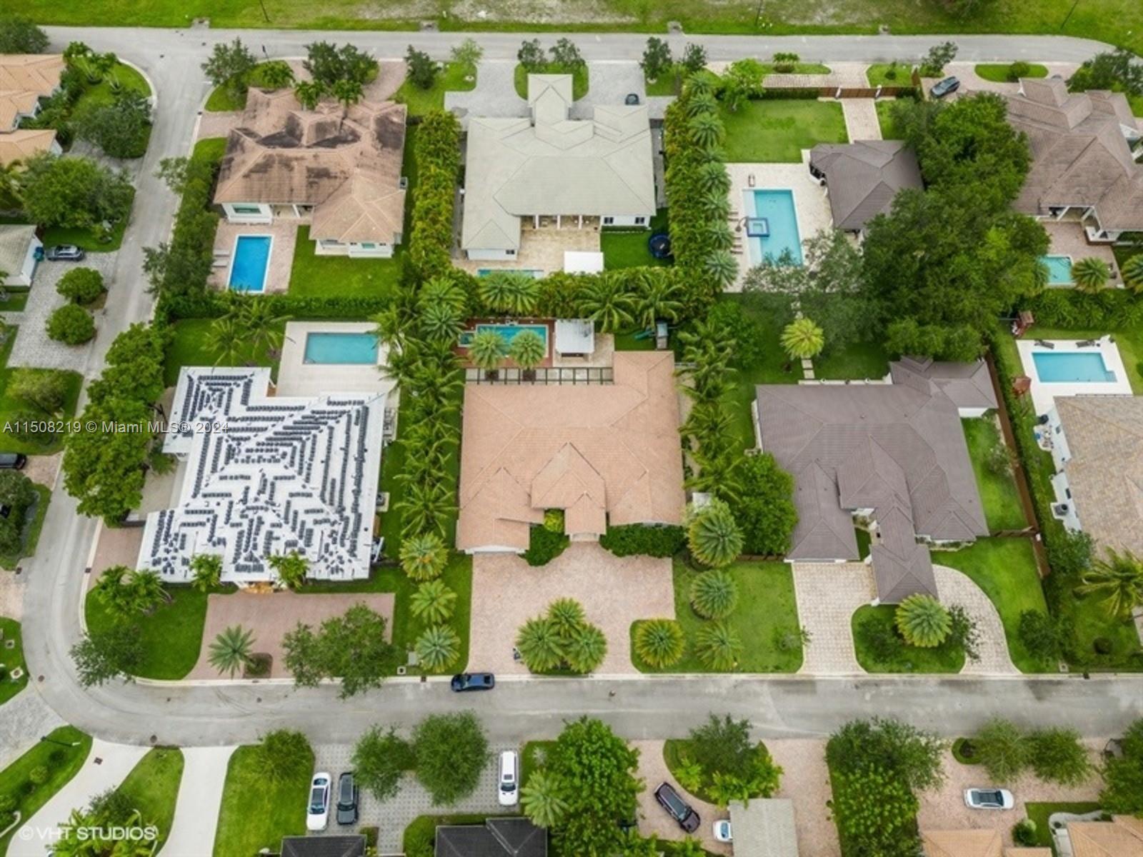 OAK RIDGE FALLS THIRD ADD - Residential