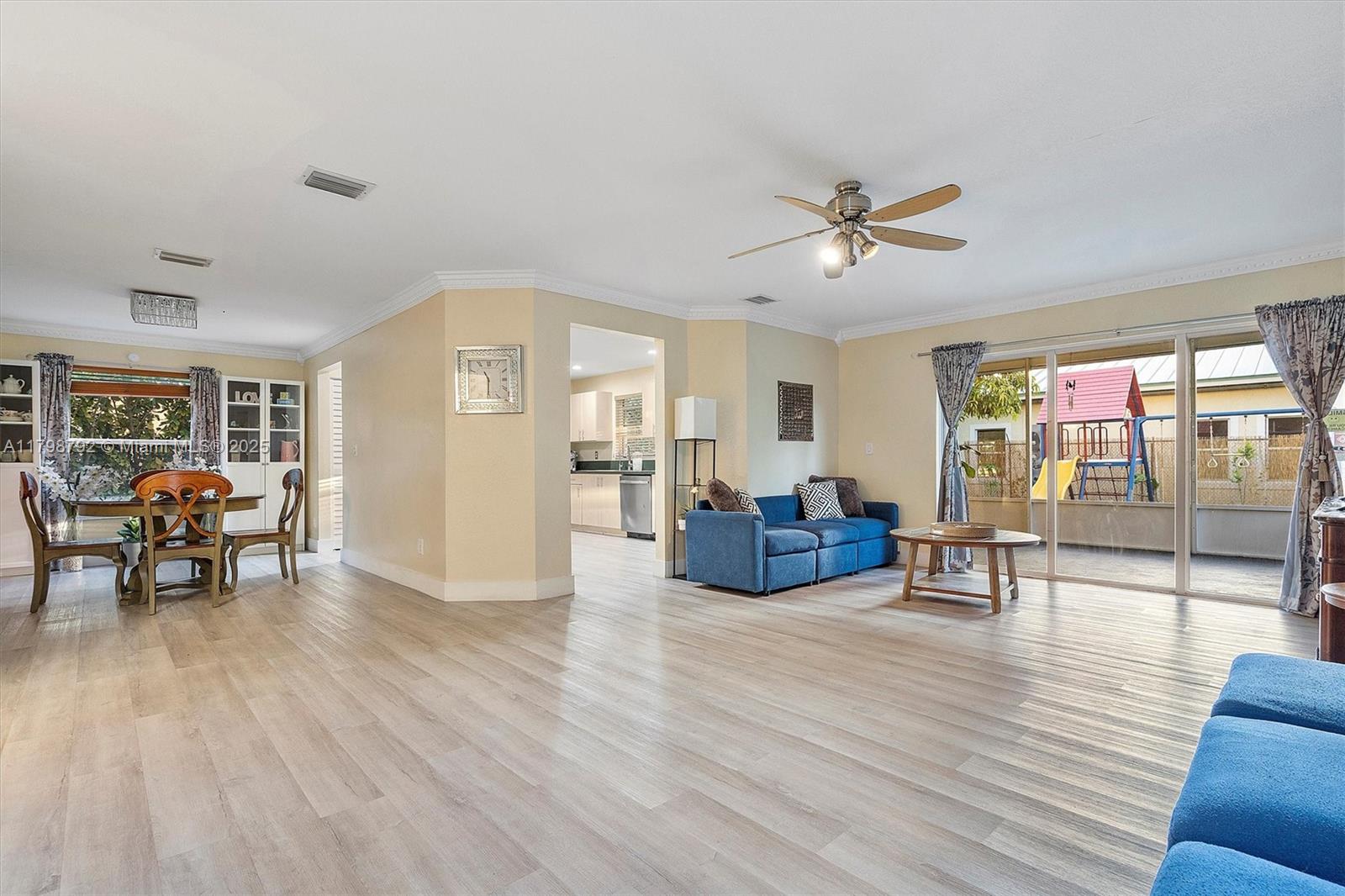 4161 W Silverado Cir