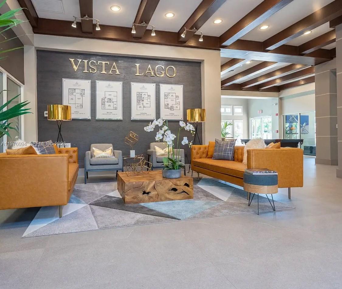 VISTA LAGO AT THE HAMMOCK - Residential