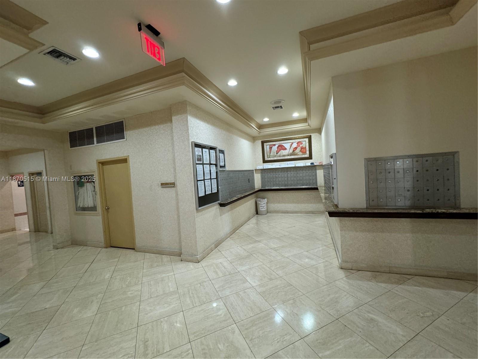 WINSTON TOWERS 200 - Residential