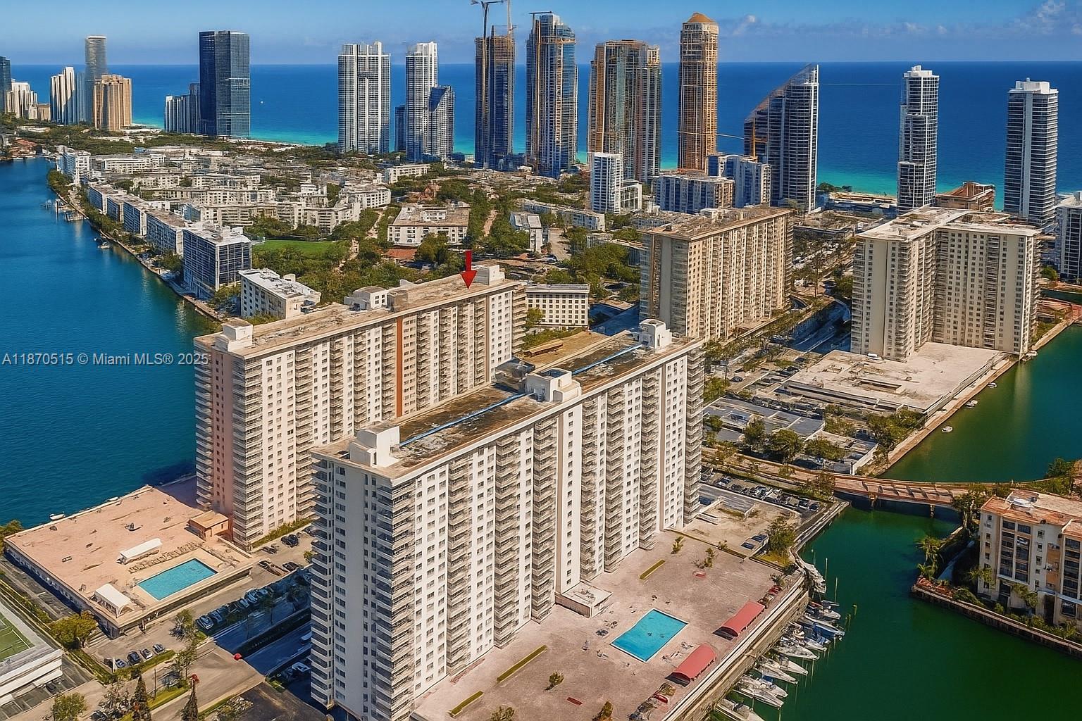 WINSTON TOWERS 200 - Residential