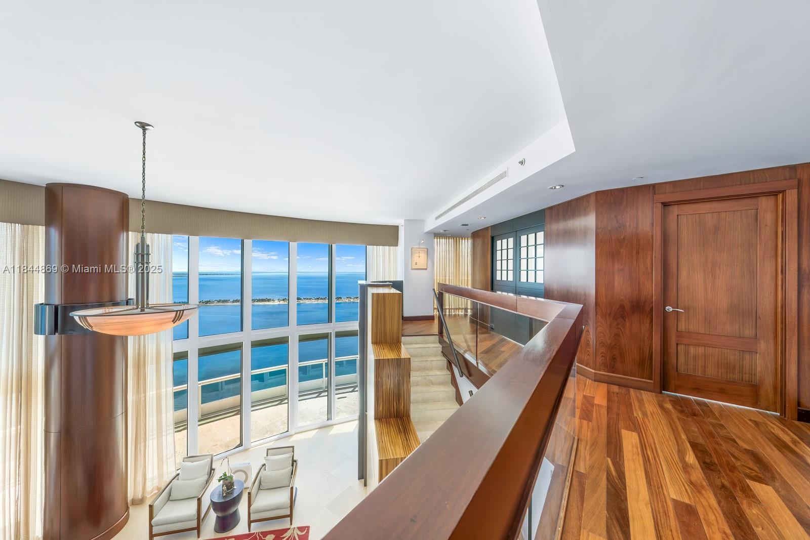 SANTA MARIA CONDO - Residential