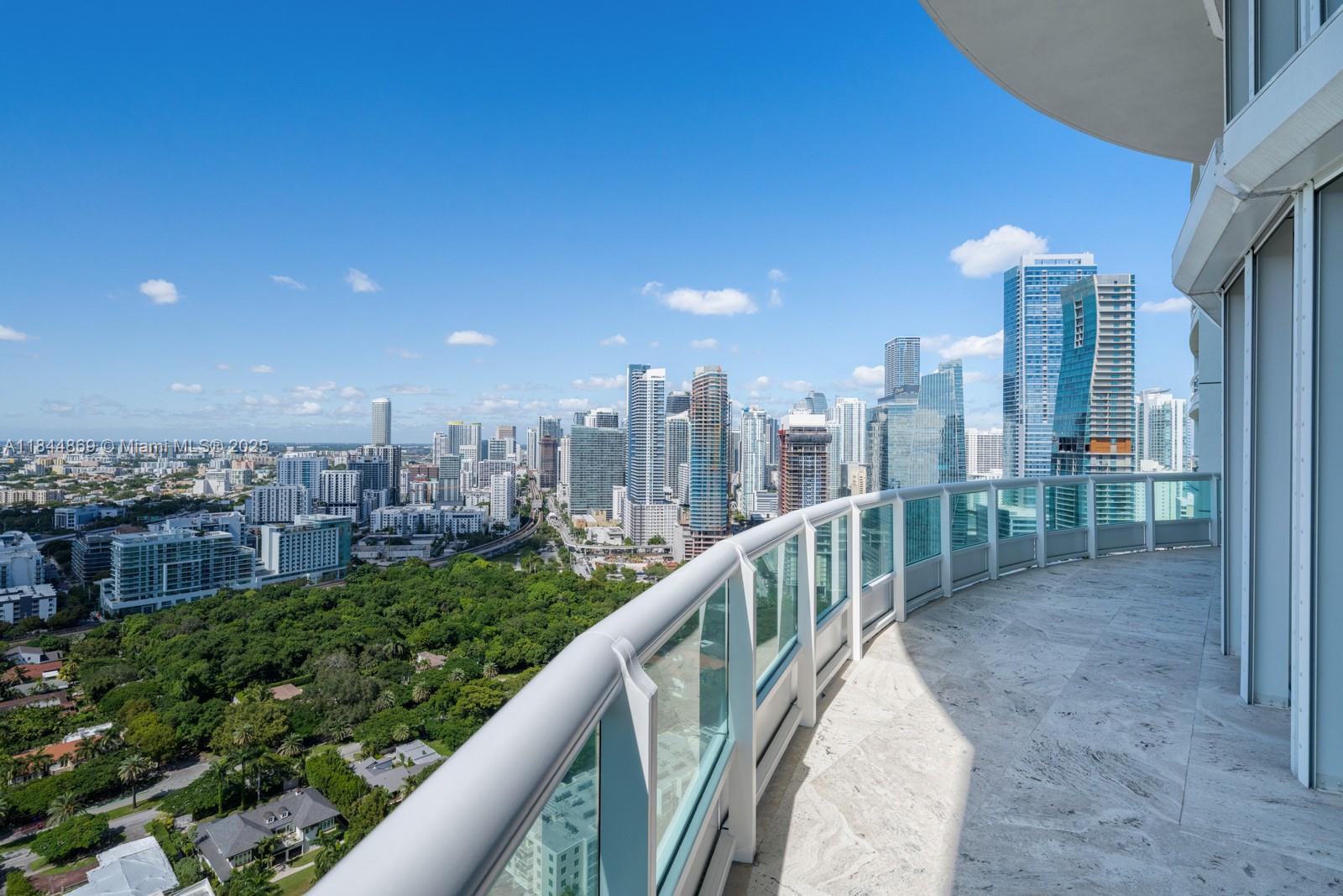 SANTA MARIA CONDO - Residential