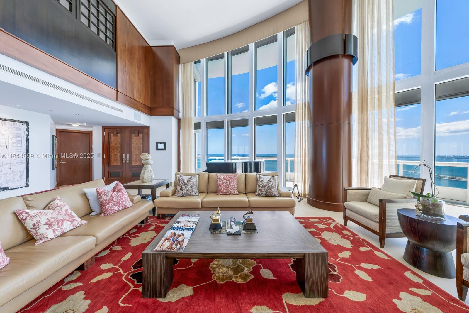 1643 Brickell Ave 3702