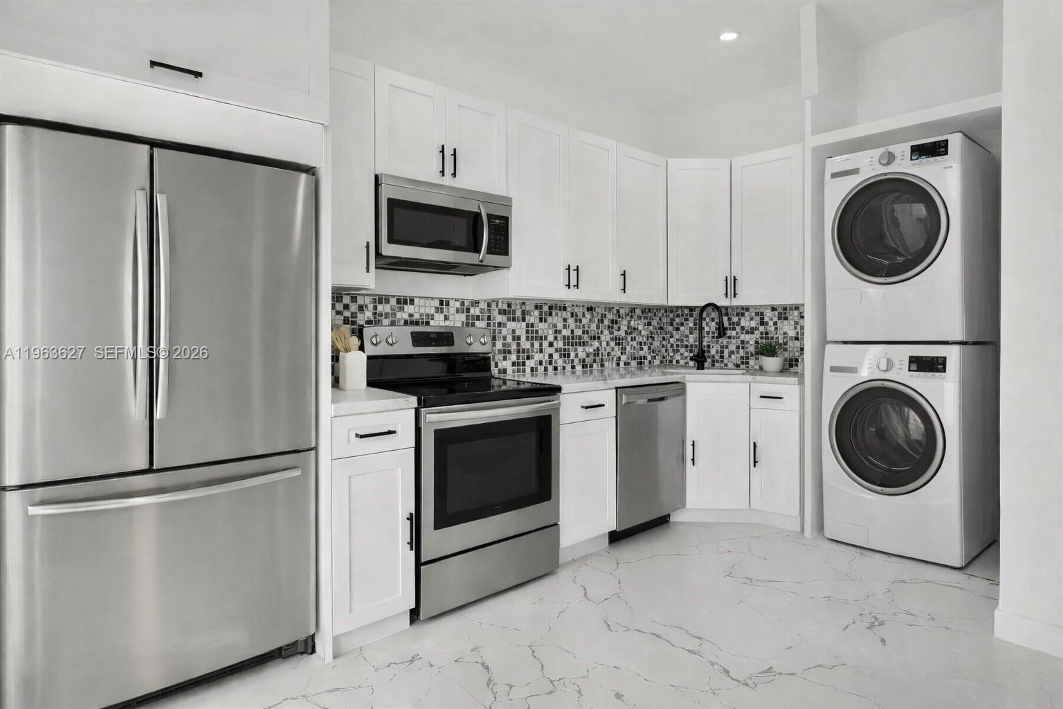 MAGNOLIA GARDENS CONSOLID - Residential