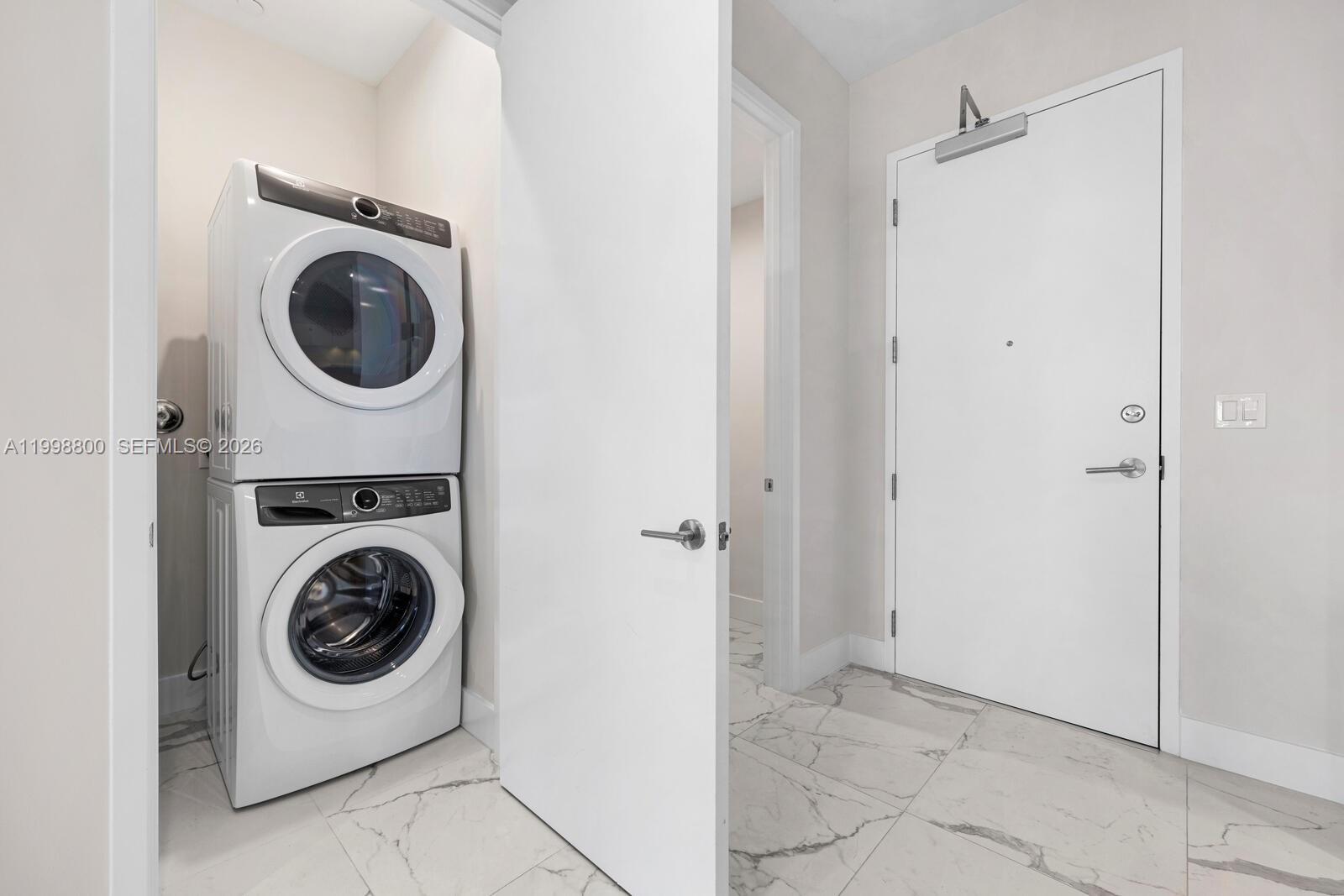 GIRALDA PLACE CONDO - Residential