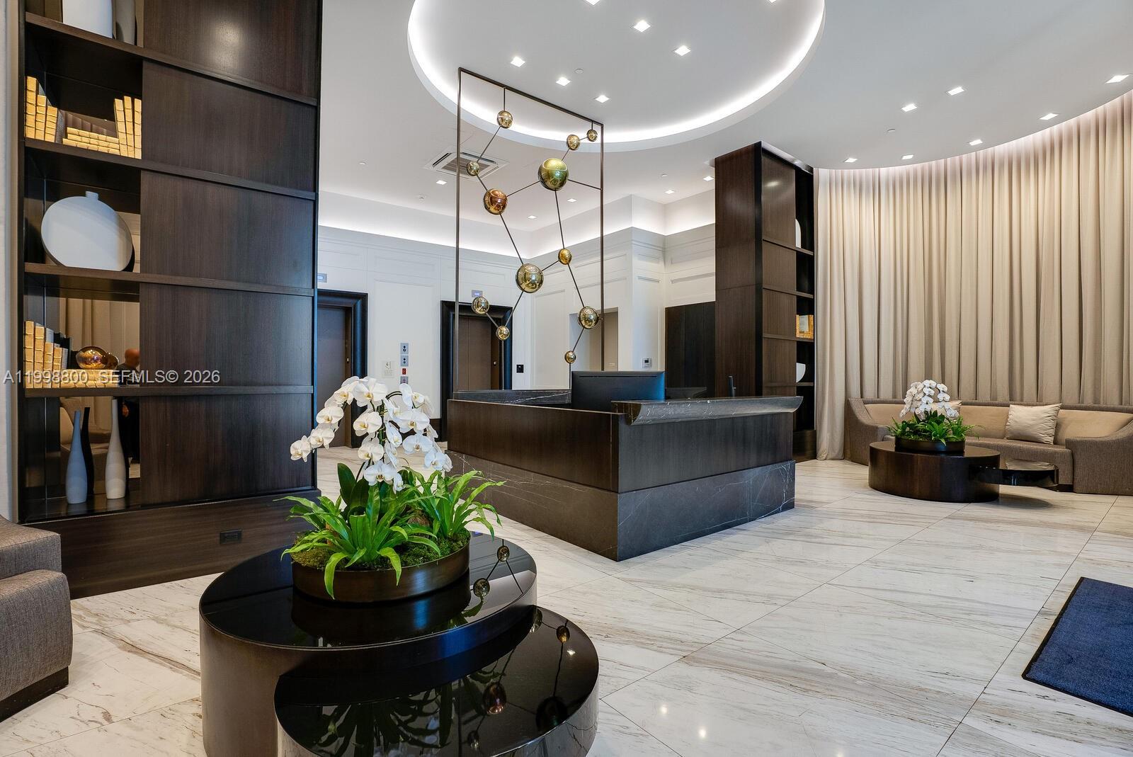 GIRALDA PLACE CONDO - Residential