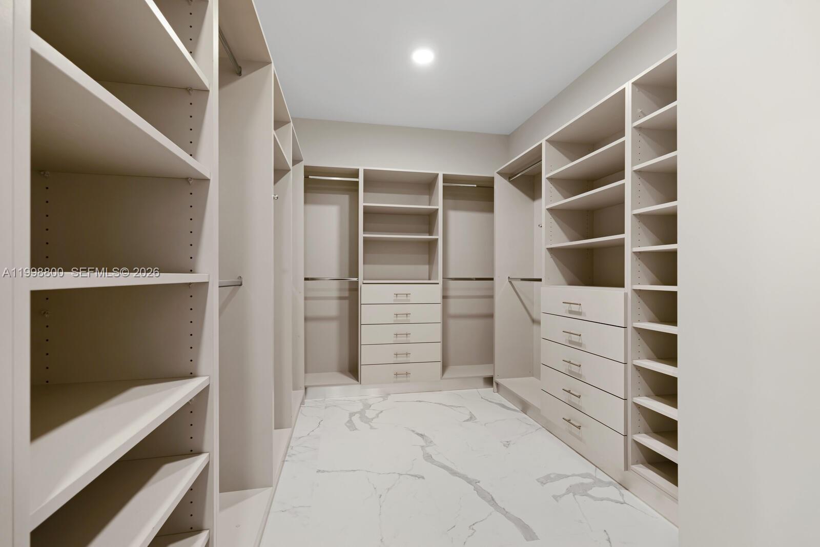 GIRALDA PLACE CONDO - Residential