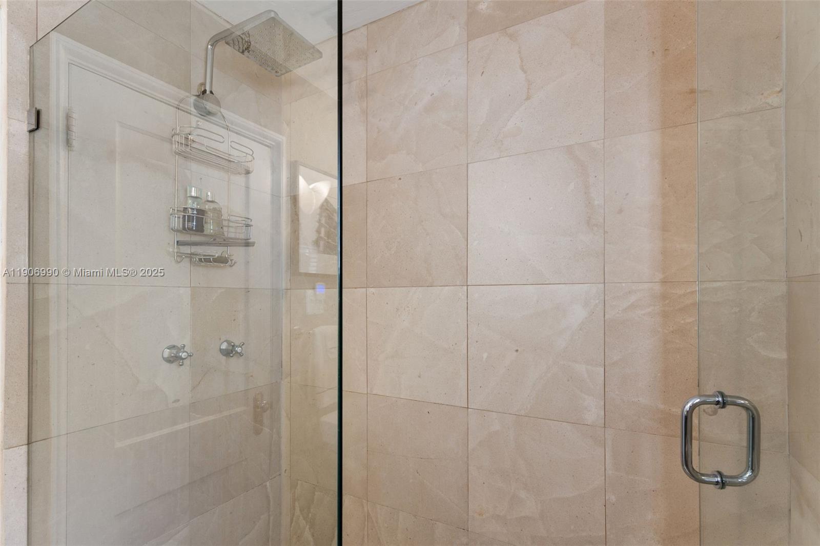 MIAMI SHORES SEC 3 - Residential