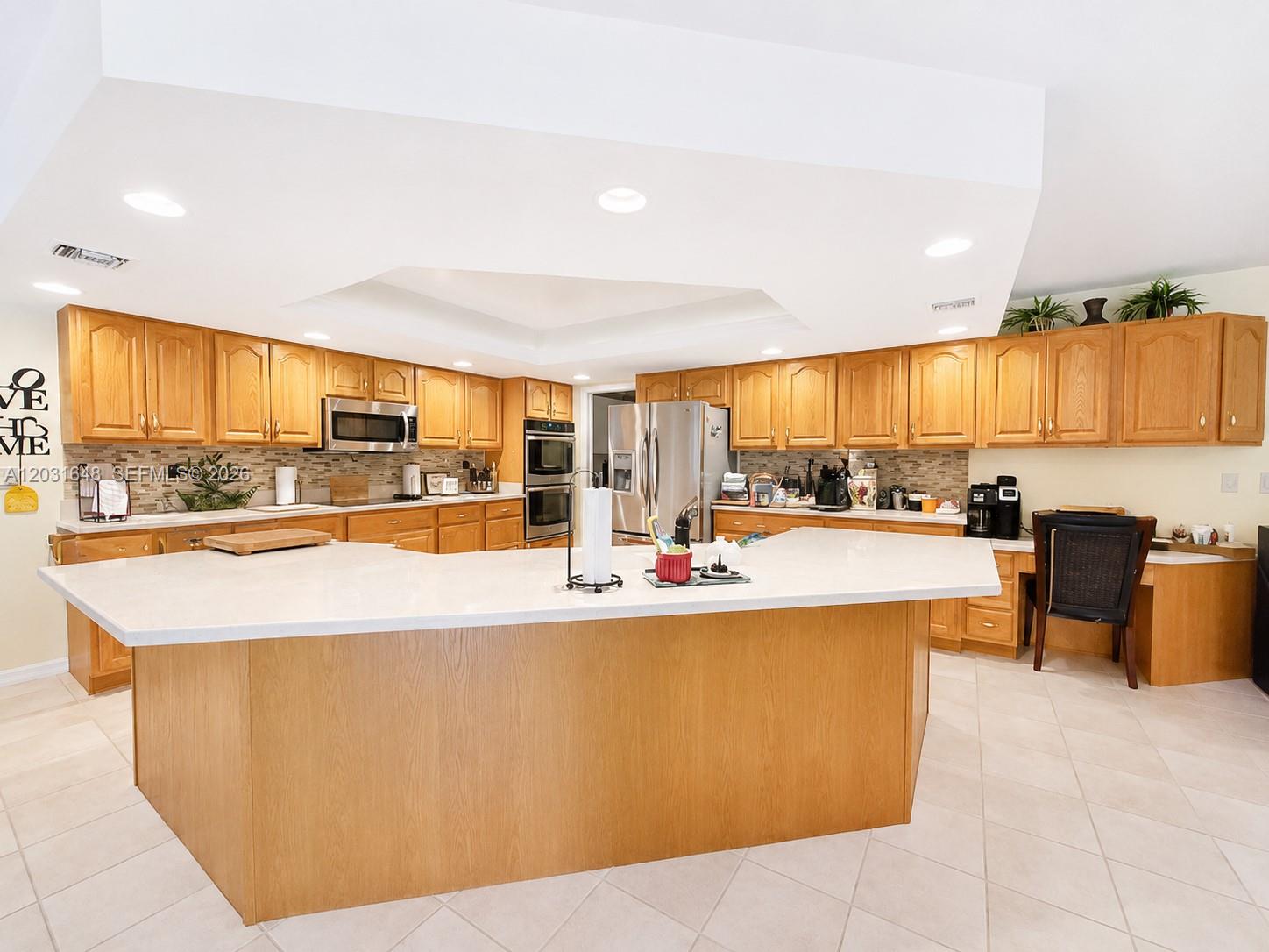 1401 W 56th sq