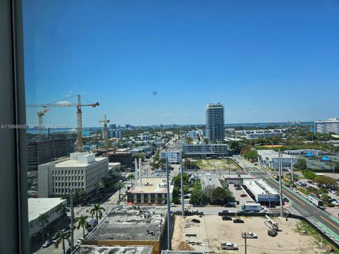 7135 Collins Ave 1821 Miami Beach FL 33141