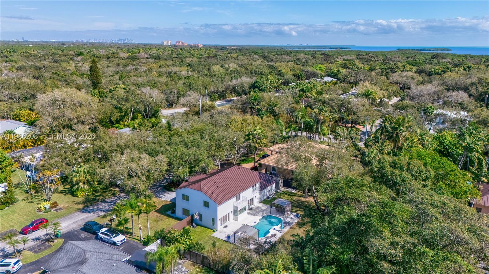 KINGS COVE - Residential