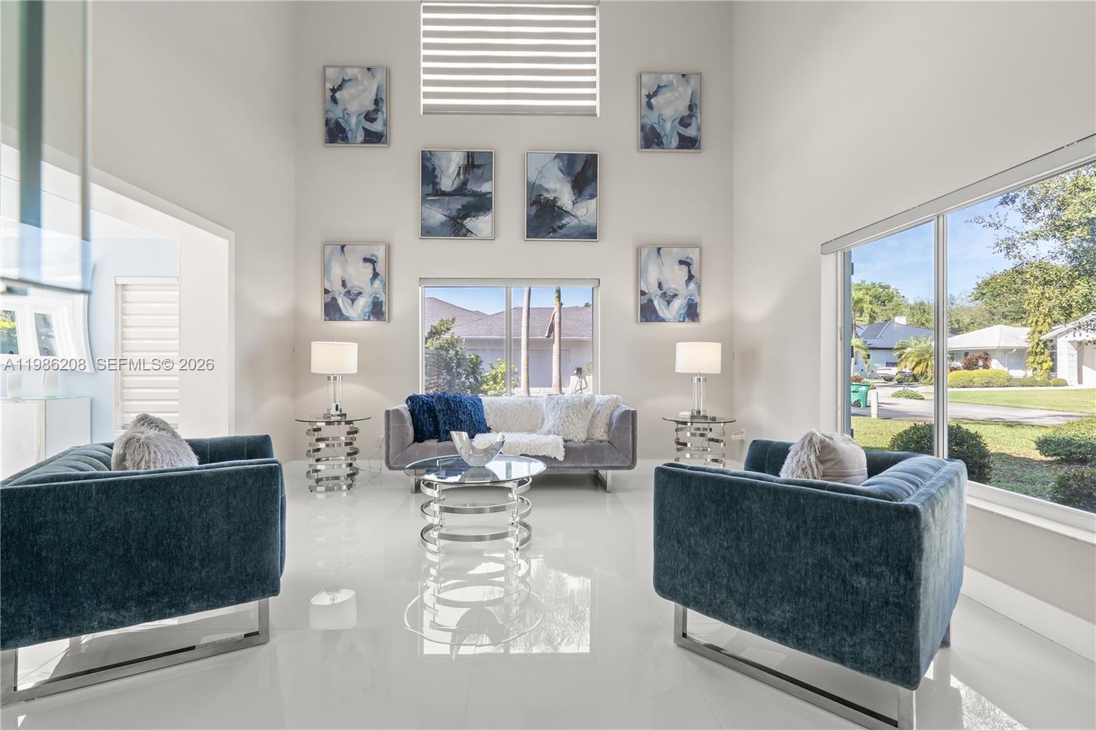 KINGS COVE - Residential