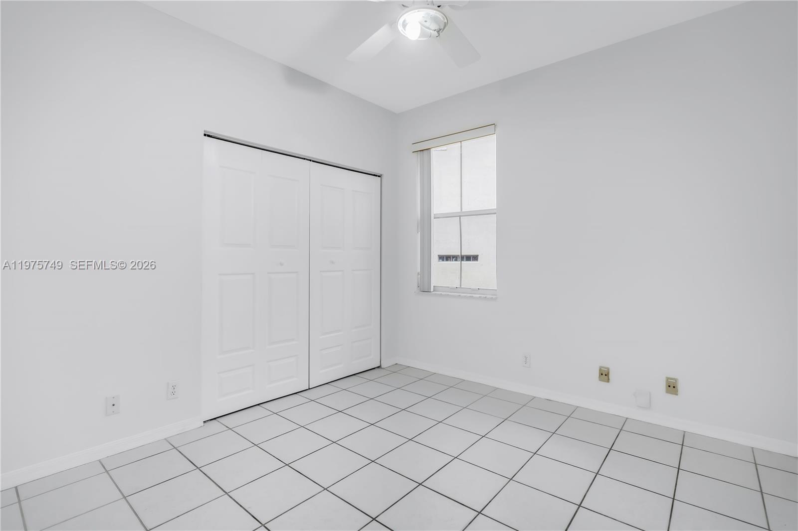 WYNDHAM LAKES CENTRAL - Residential