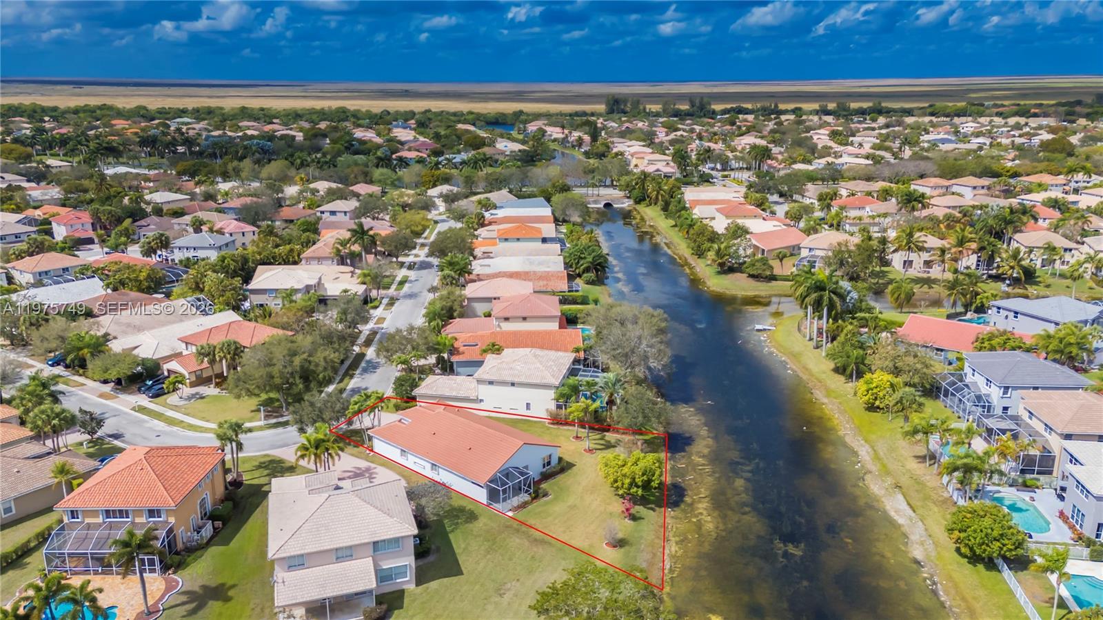 WYNDHAM LAKES CENTRAL - Residential