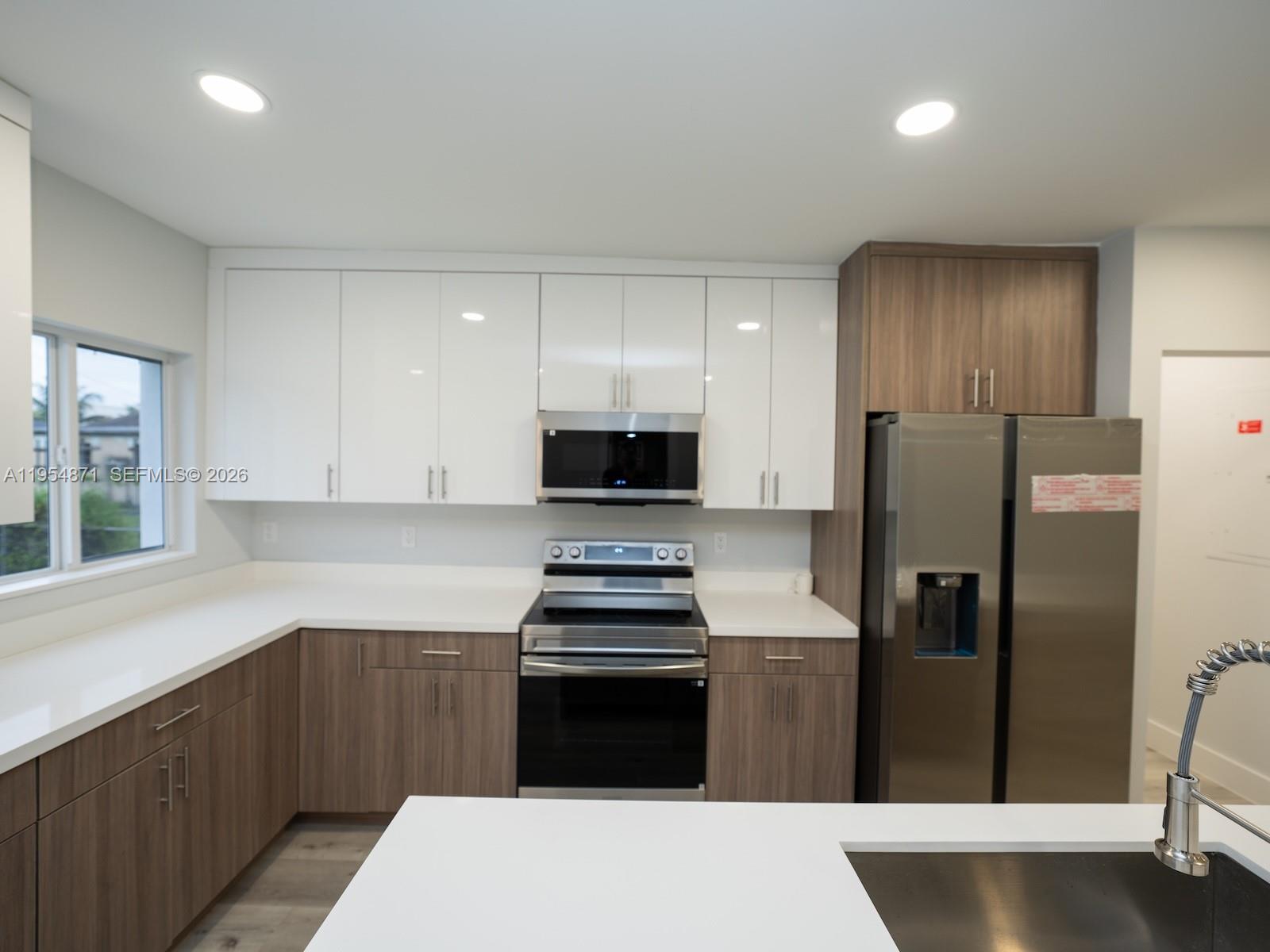 TWELFTH AVENUE HEIGHTS - Residential Income