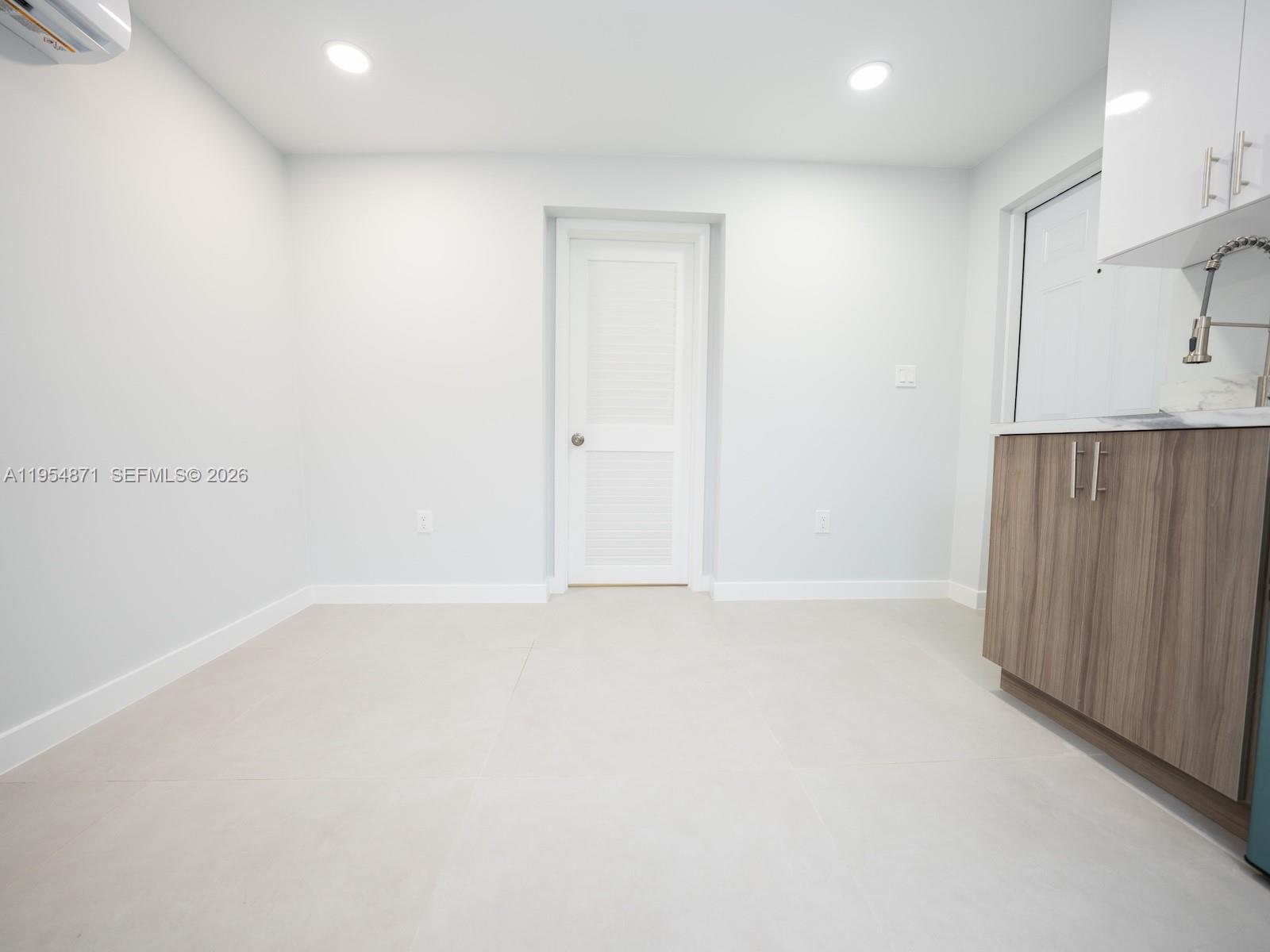 TWELFTH AVENUE HEIGHTS - Residential Income