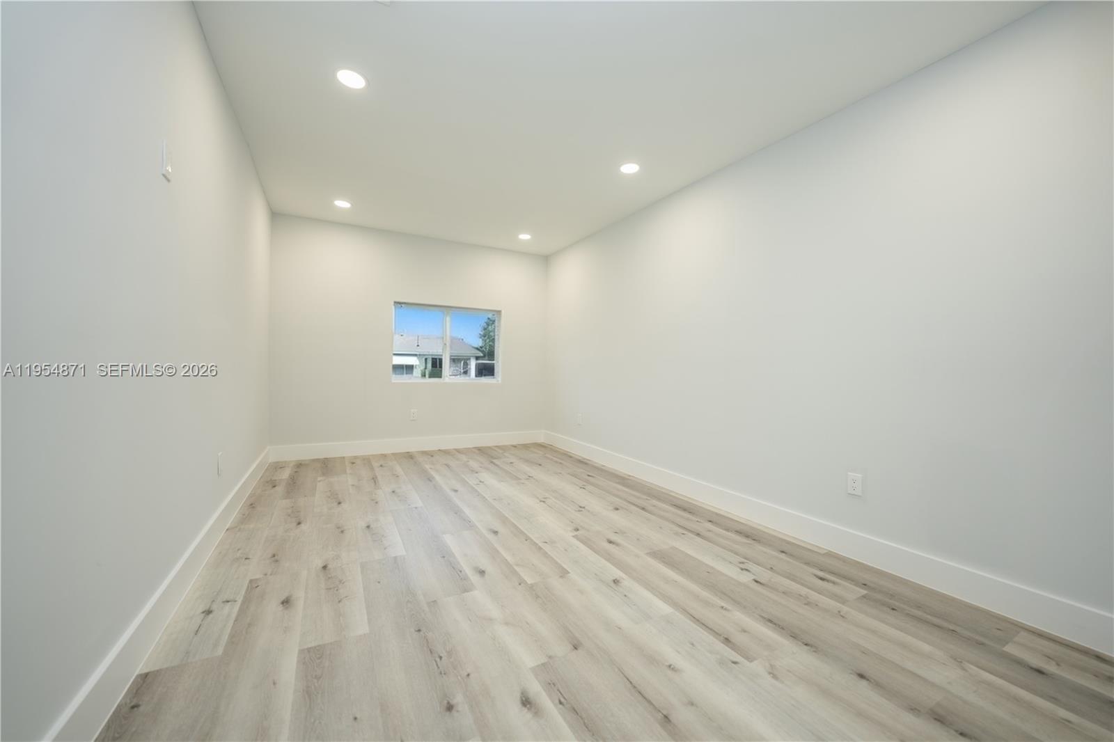 TWELFTH AVENUE HEIGHTS - Residential Income