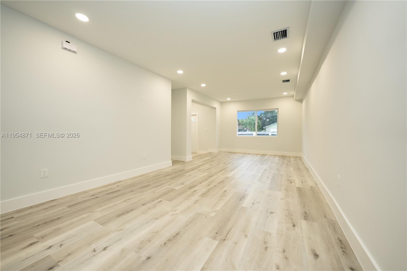 TWELFTH AVENUE HEIGHTS - Residential Income