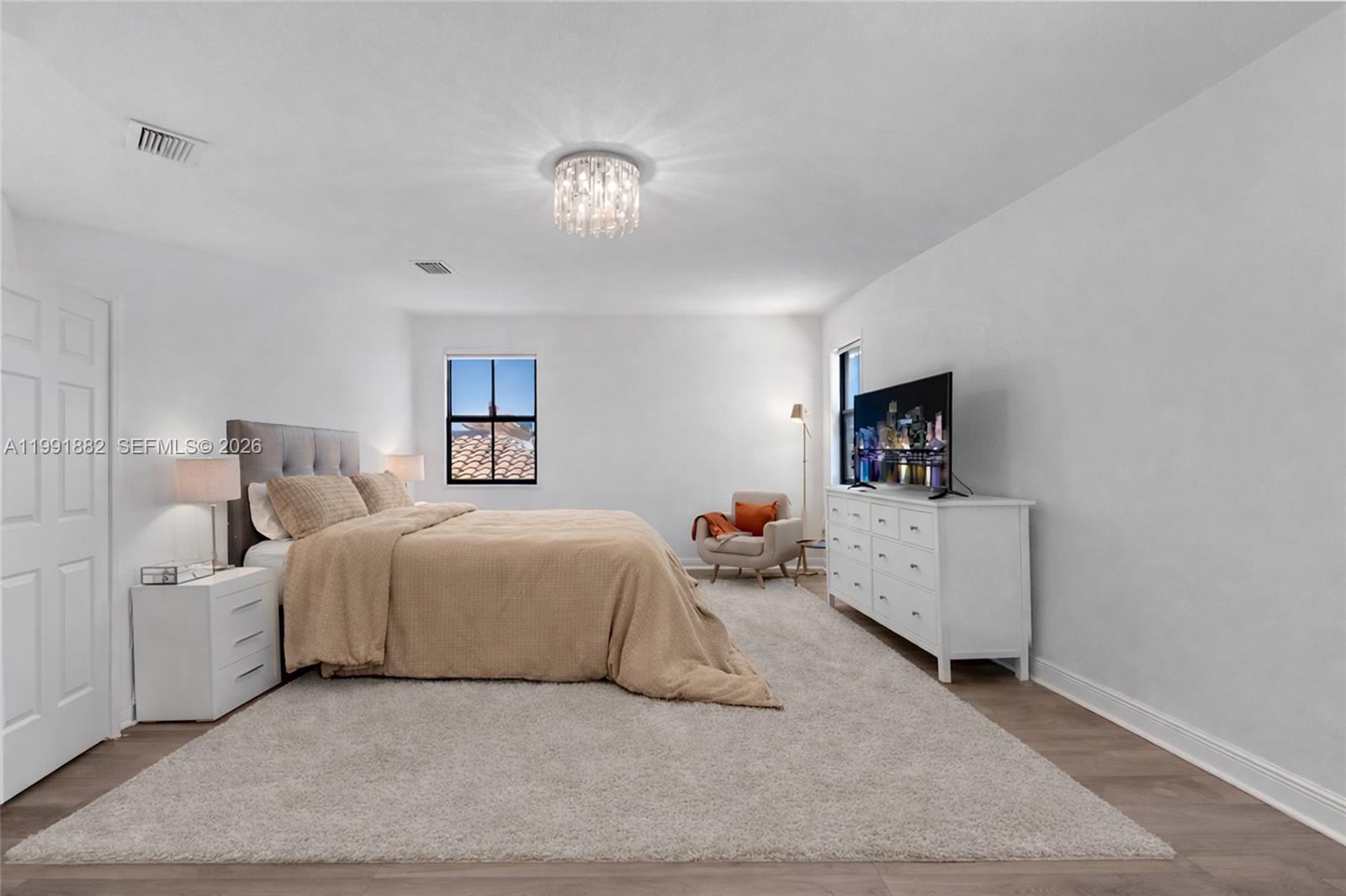 FONTAINEBLEAU WEST NORTH - Residential