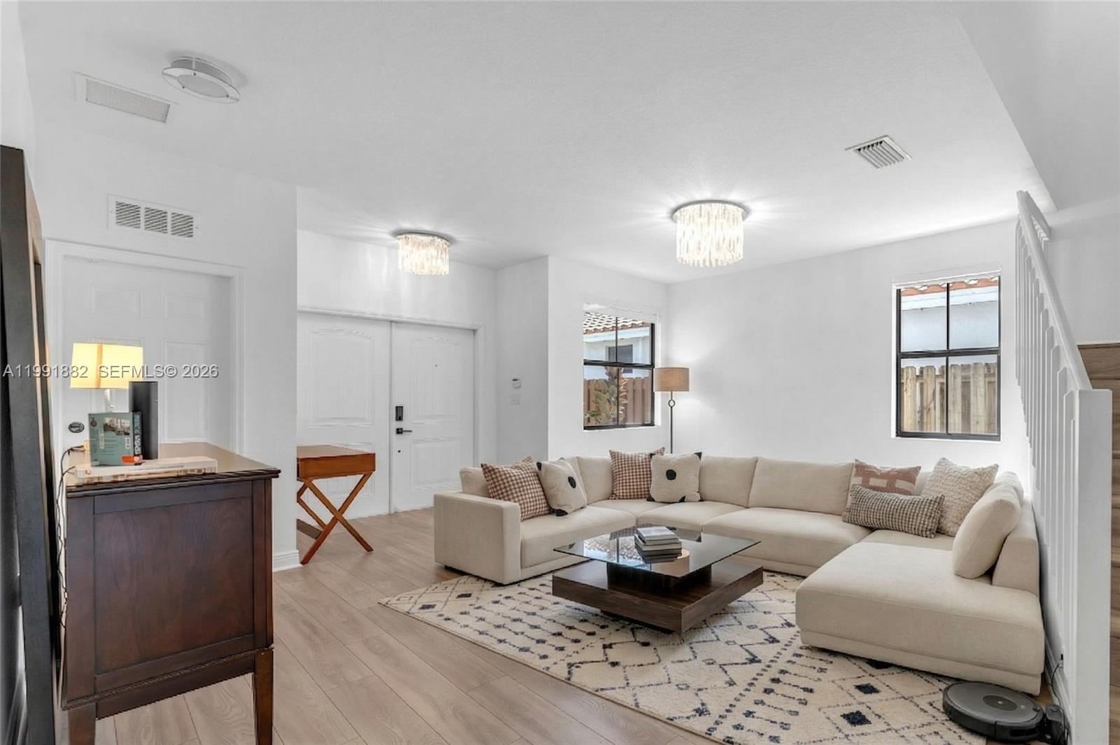 FONTAINEBLEAU WEST NORTH - Residential