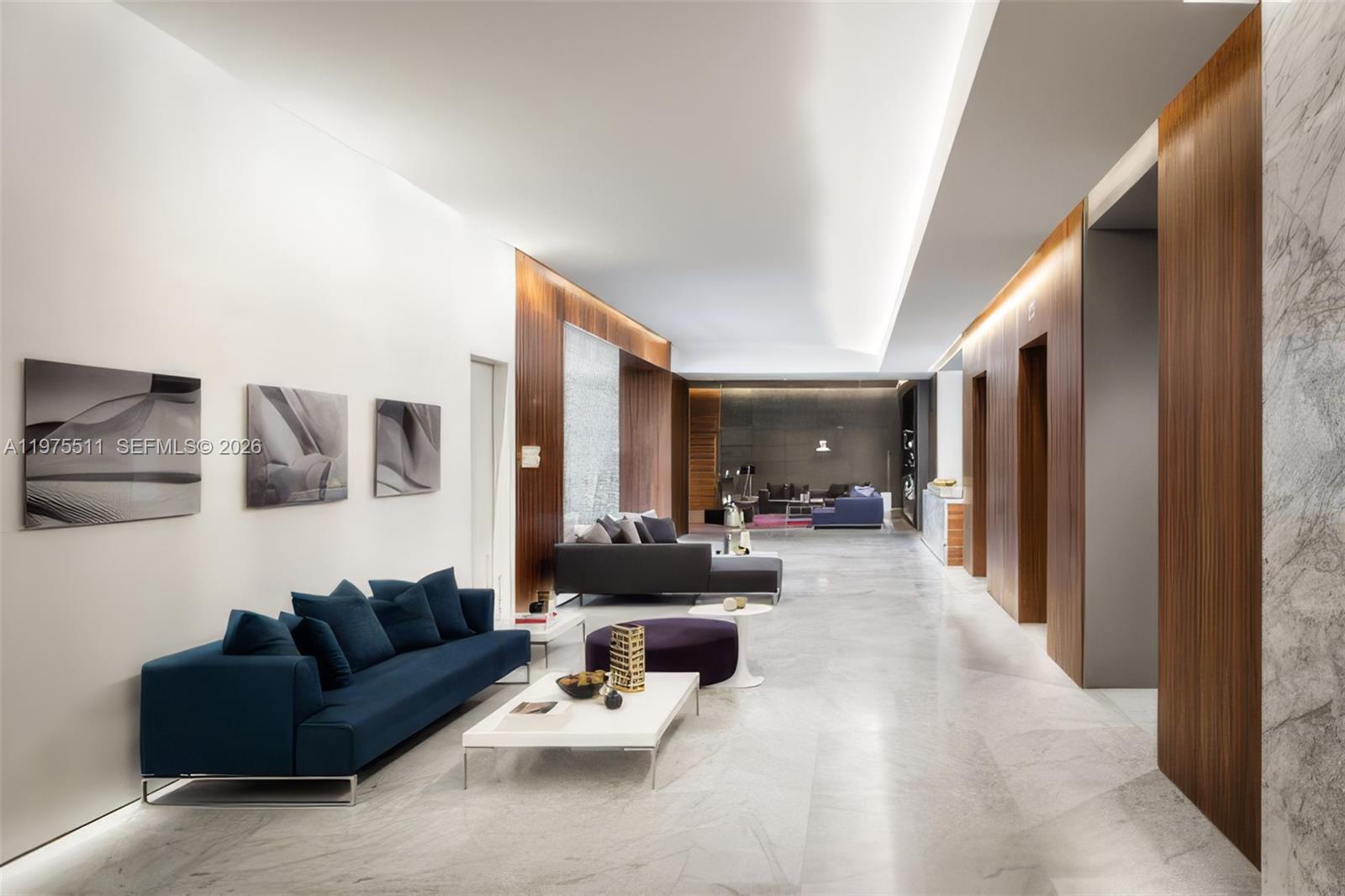 REACH CONDO - Residential