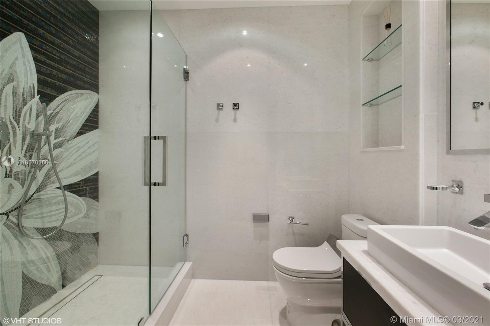 BAL HARBOUR CENTER CONDO - Residential