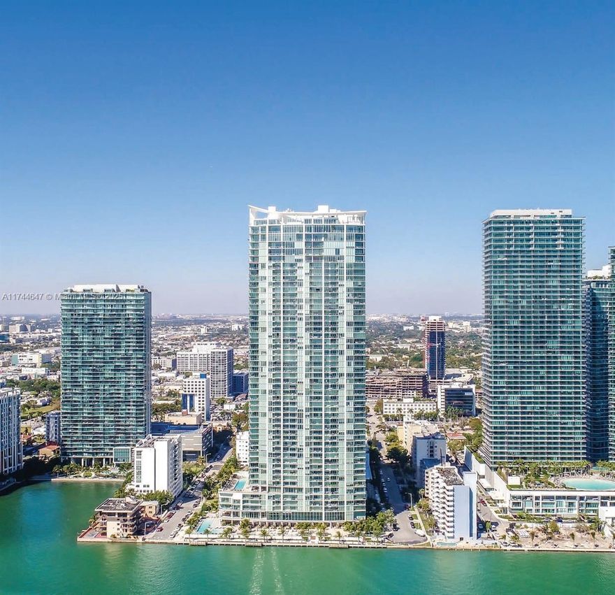 Enjoy the vibrant views of the Bay and the Ocean from this amazing  1 Bedroom + Den converted in guest bedroom with walk-in closet, 2 Full Bathrooms, large balcony. This Unit has a semi private elevator lobby. Enter your home & be amazed with luxury finishes. Italian kitchen cabinets, customized kitchen island with stainless steel appliances,  Modern state of the art baths. Spacious walk-in closets. Parking space at the same level of the unit. Optional storage. 
The building offers outstanding amenities: 2 pools, Jacuzzi, beach club, cabanas, Fitness Center w/ Sauna & Spa; Business Ctr. 2 Lounge Rooms, Volleyball, Tennis, Basketball, BBQ area, 24hrs security, concierge & valet.