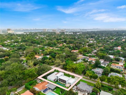 A home in Biscayne Park