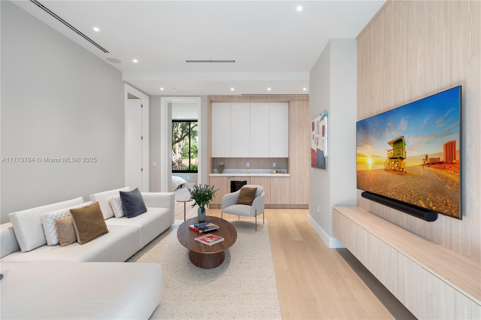 GRIFFING BISCAYNE PK ESTA - Residential