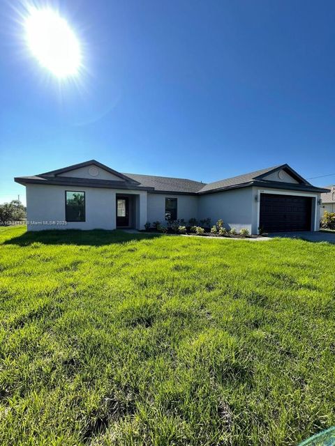 861 WINWOOD CIR Fort Myers FL 33913