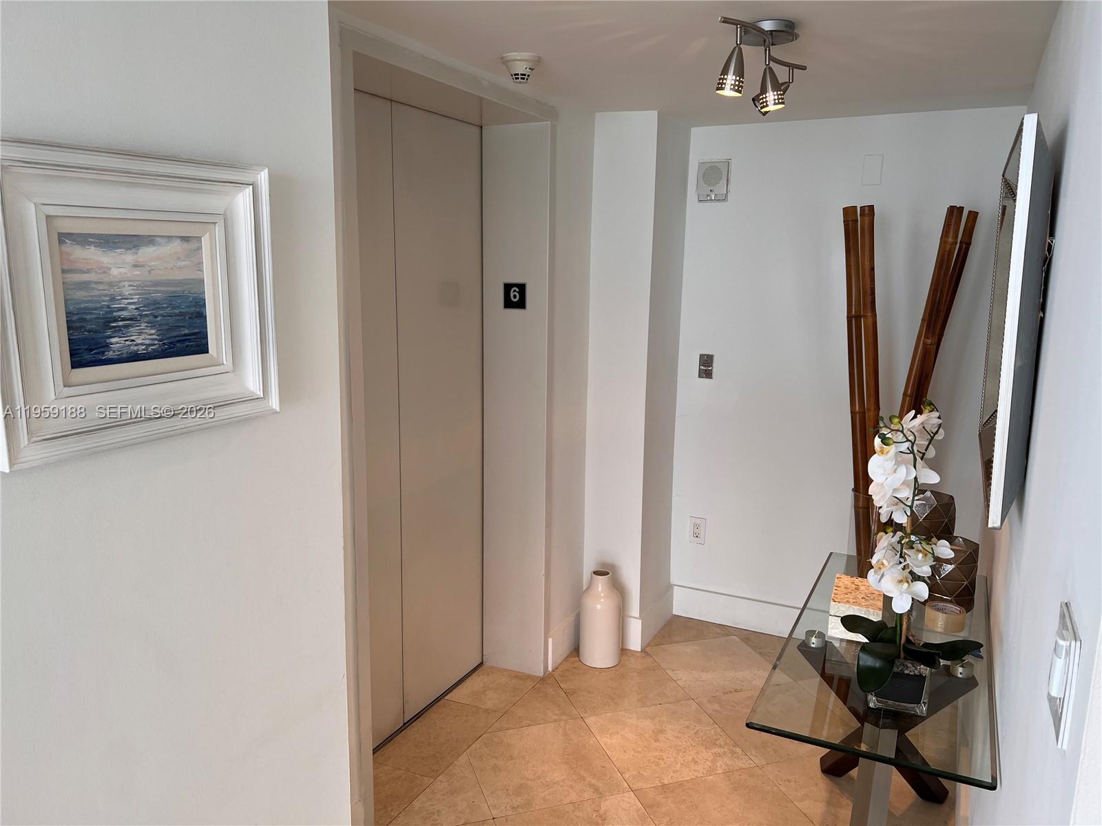 18671 Collins Ave 601