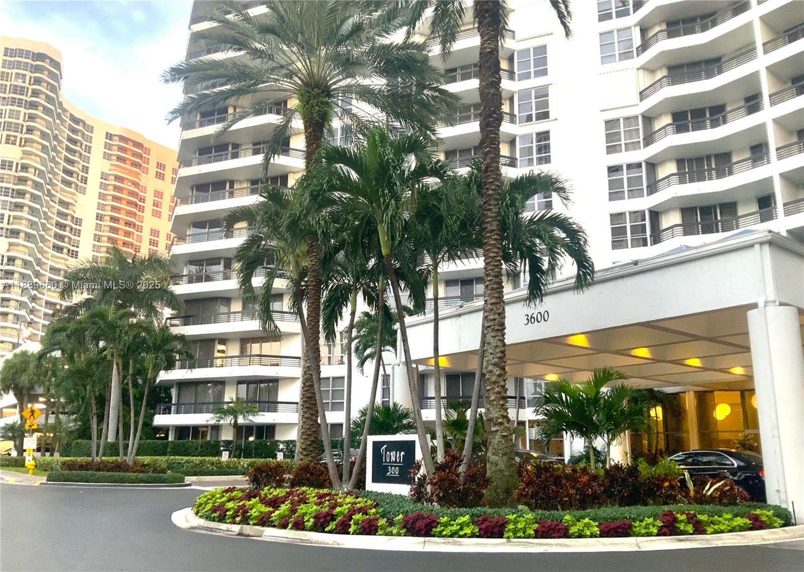 MYSTIC POINTE CONDO NO ON - Residential