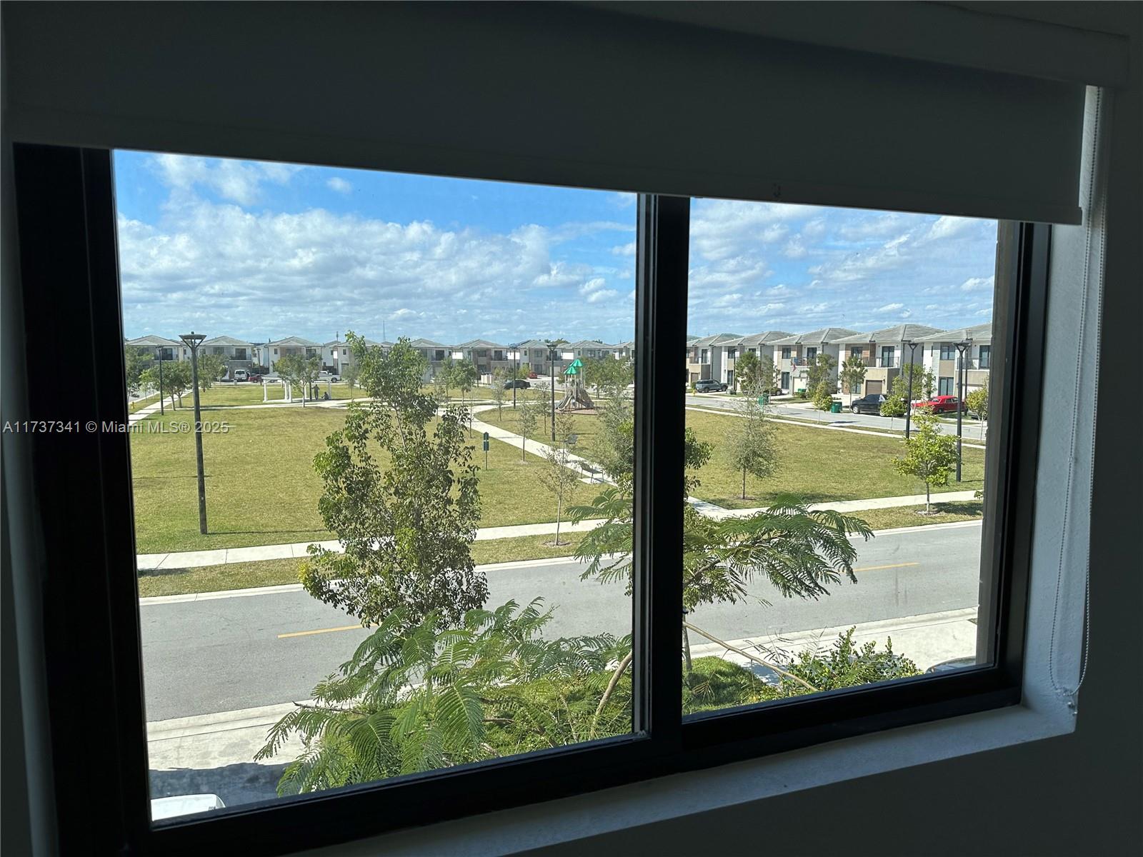 AURORA AT GRAND PALMS - Residential Lease
