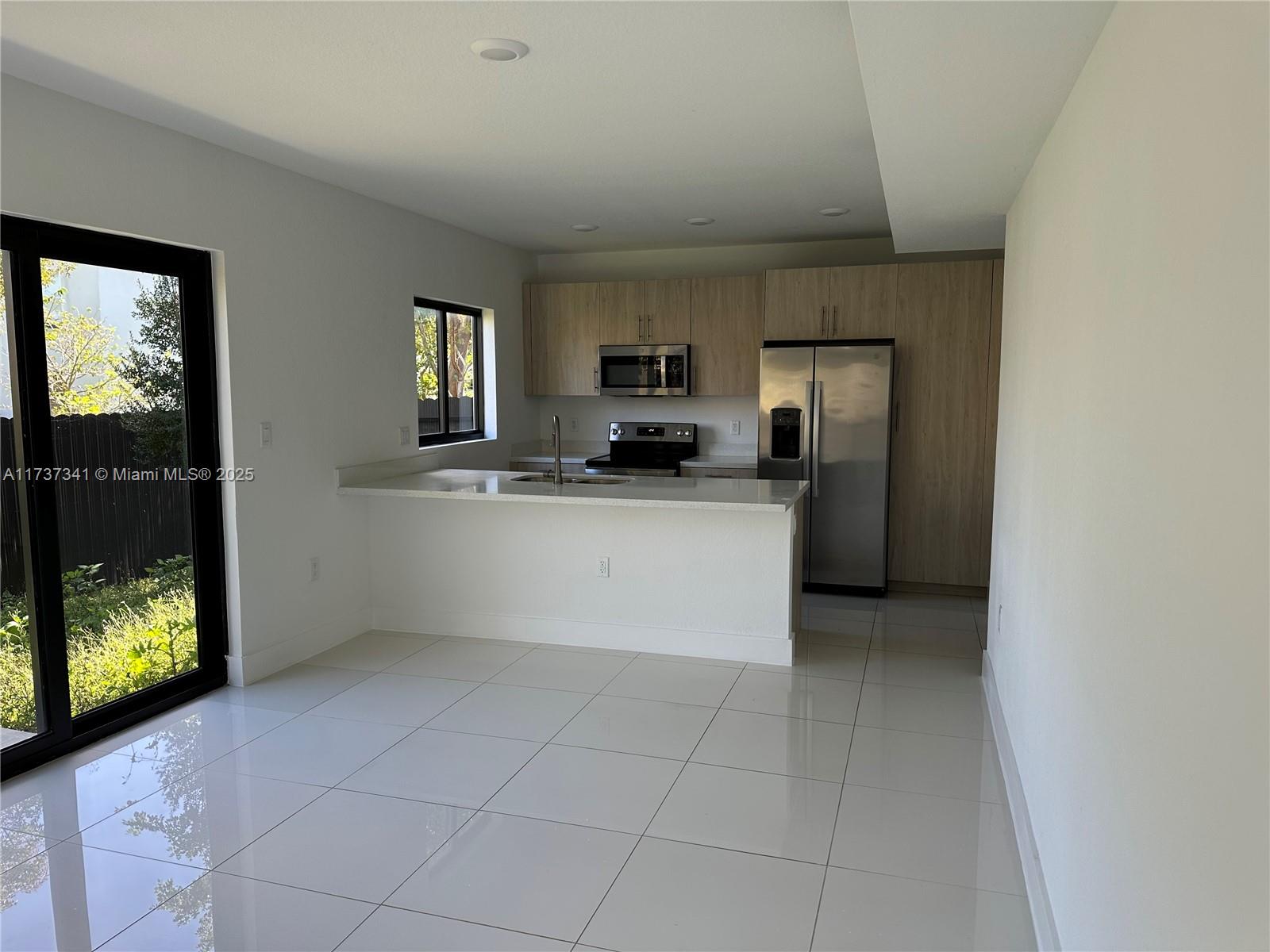 AURORA AT GRAND PALMS - Residential Lease