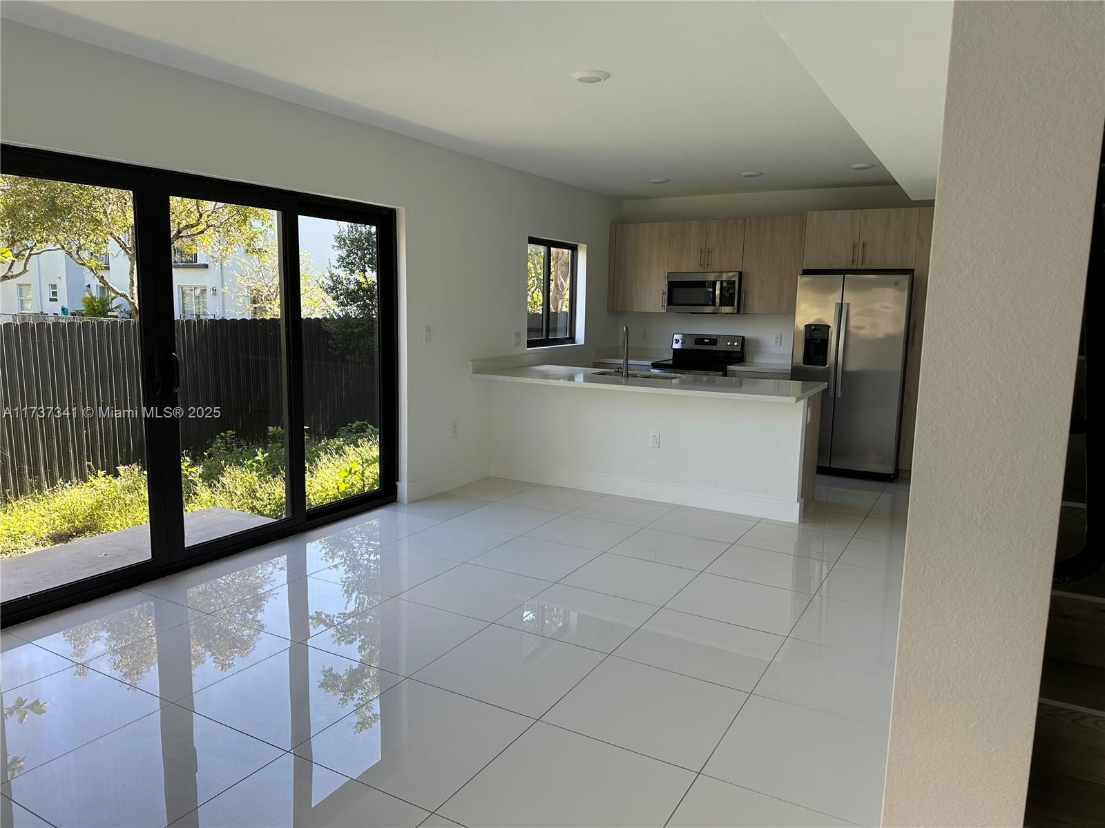AURORA AT GRAND PALMS - Residential Lease