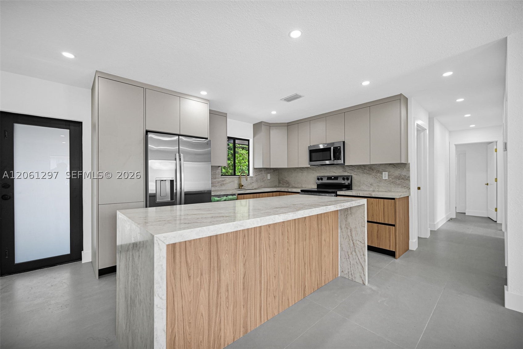 19301 NW 52nd Ave