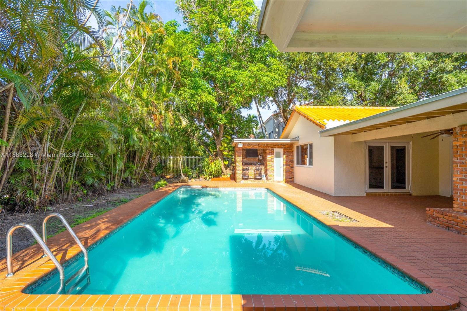 MIAMI LAKES - LOCH LOMOND - Residential Lease