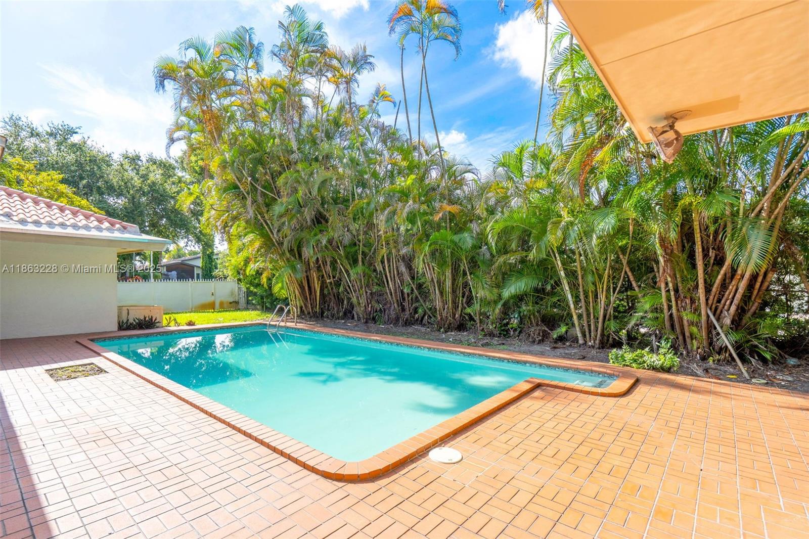 MIAMI LAKES - LOCH LOMOND - Residential Lease