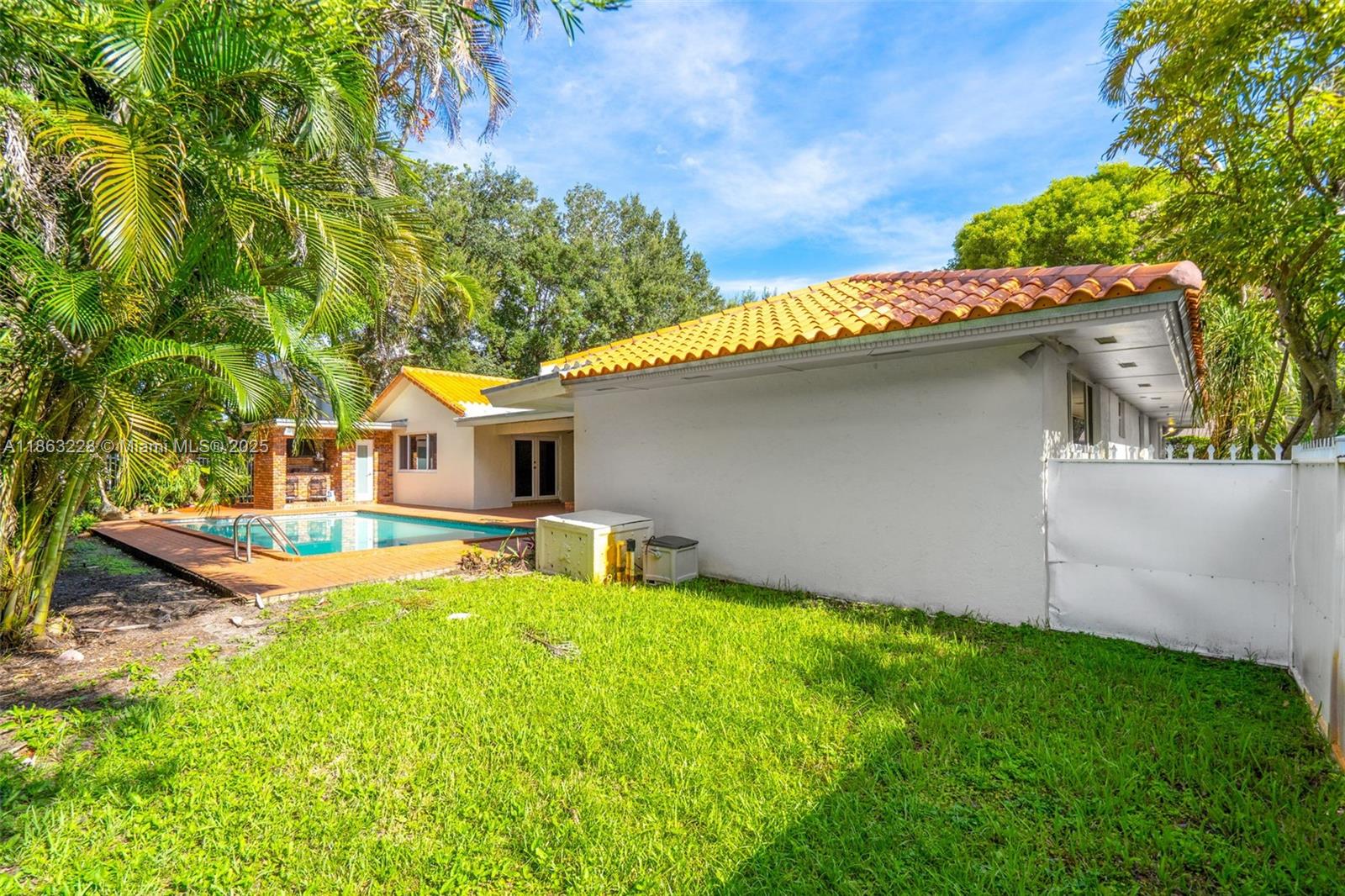 MIAMI LAKES - LOCH LOMOND - Residential Lease