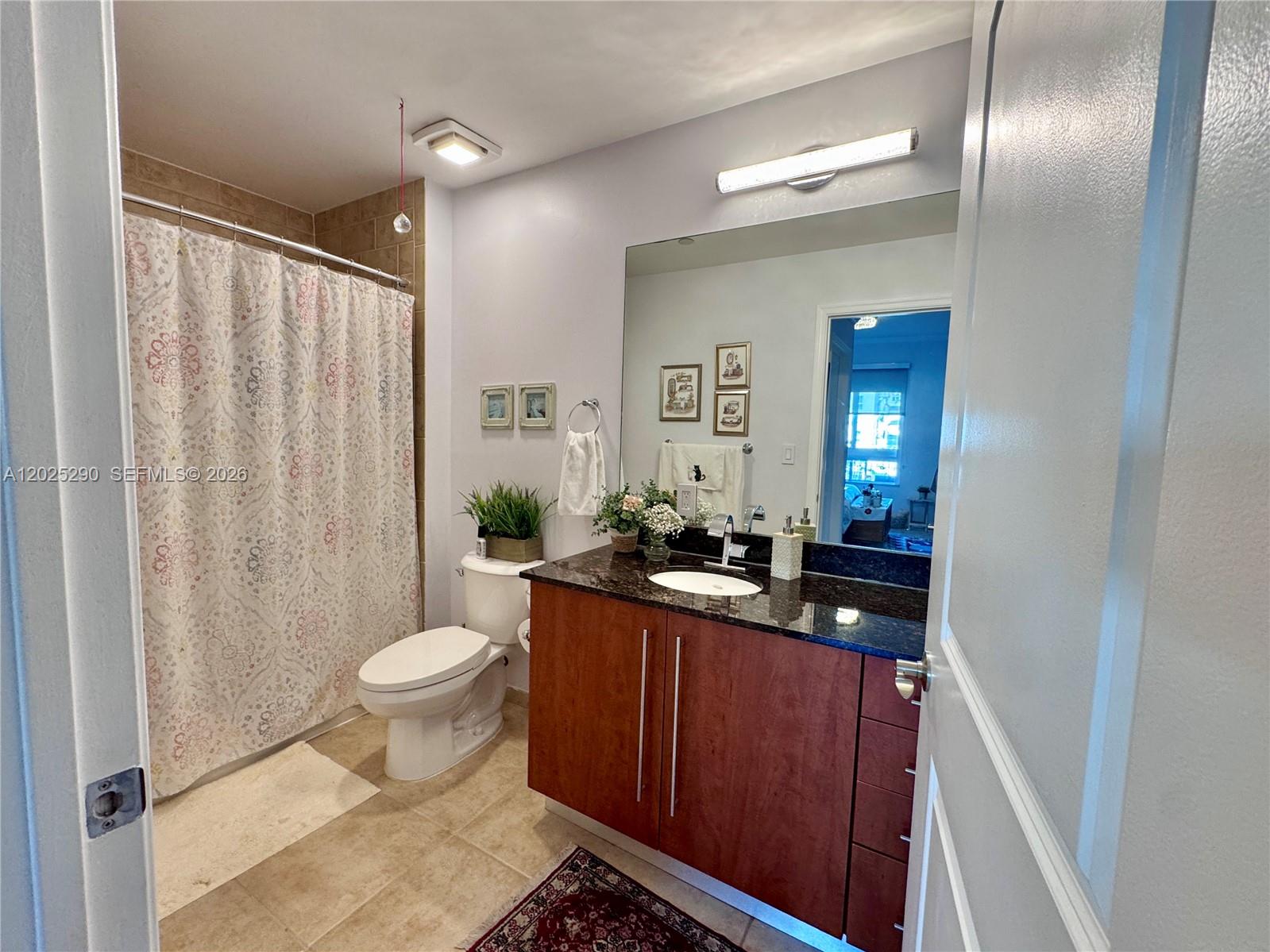 TOSCANO CONDO - Residential