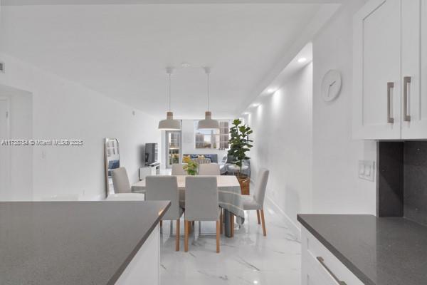 OCEANVIEW BUILDING A COND - Residential