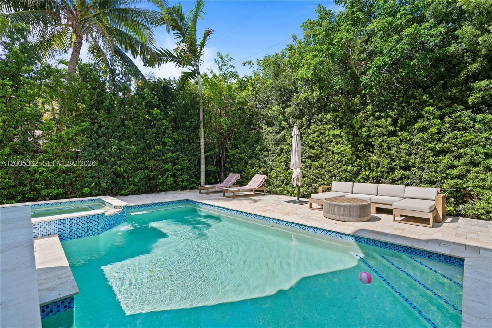 BISCAYNE KEY ESTATES - Residential