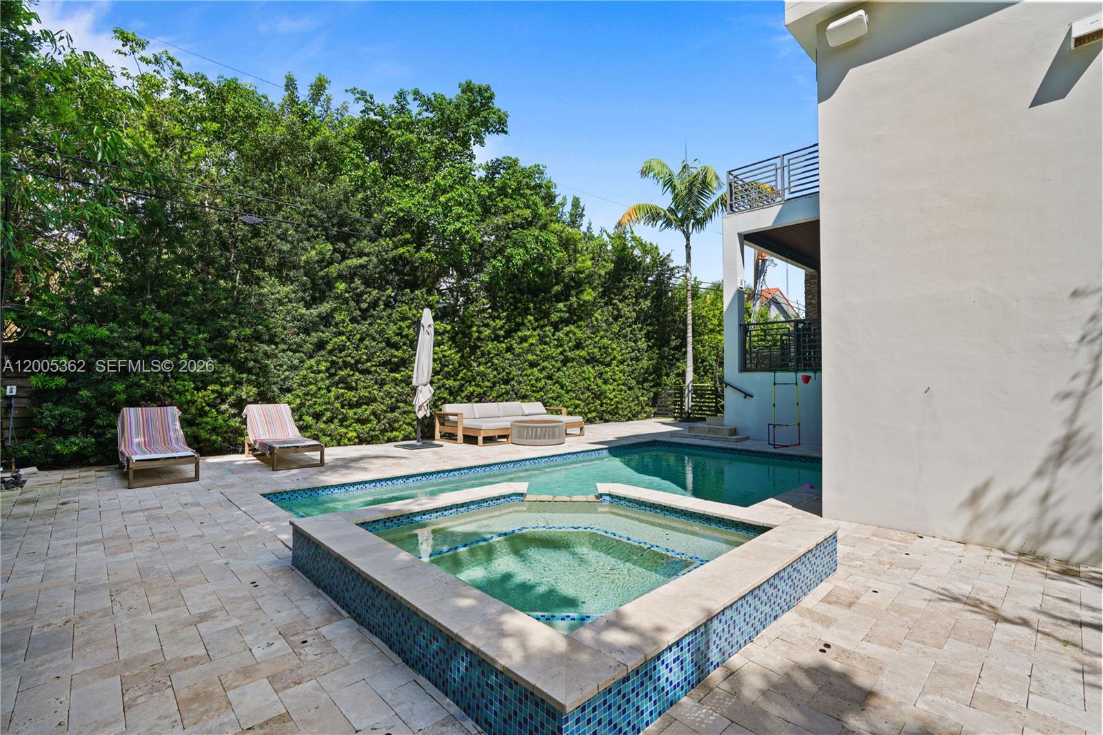 BISCAYNE KEY ESTATES - Residential