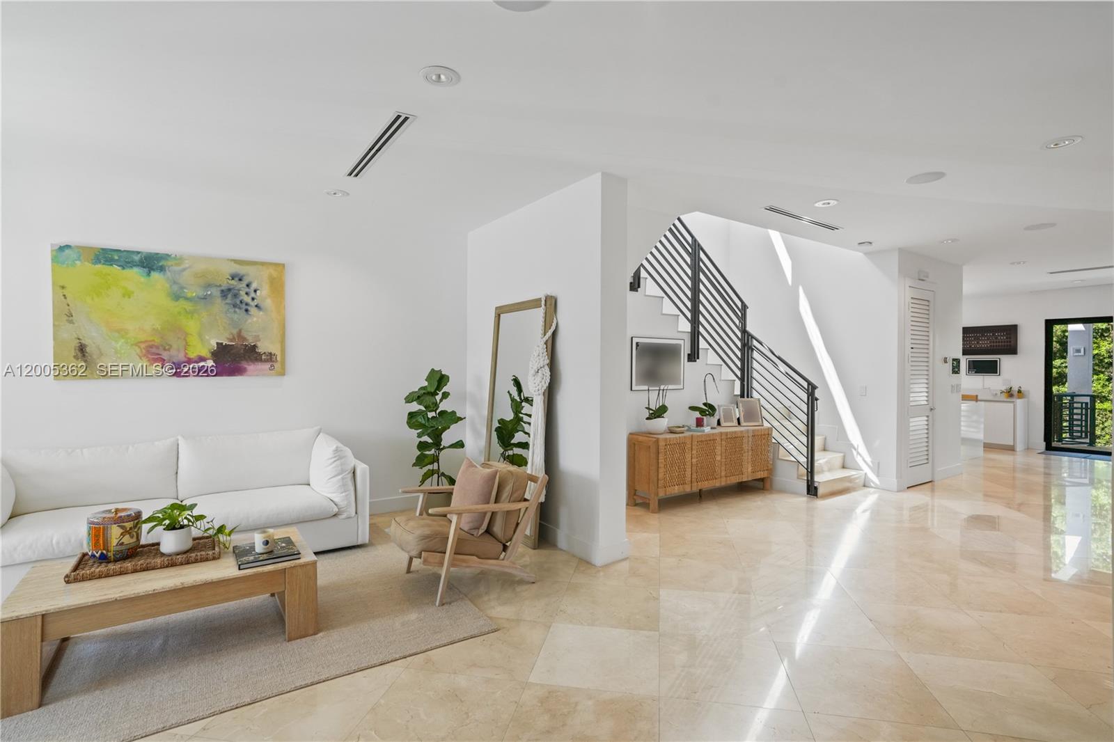 BISCAYNE KEY ESTATES - Residential