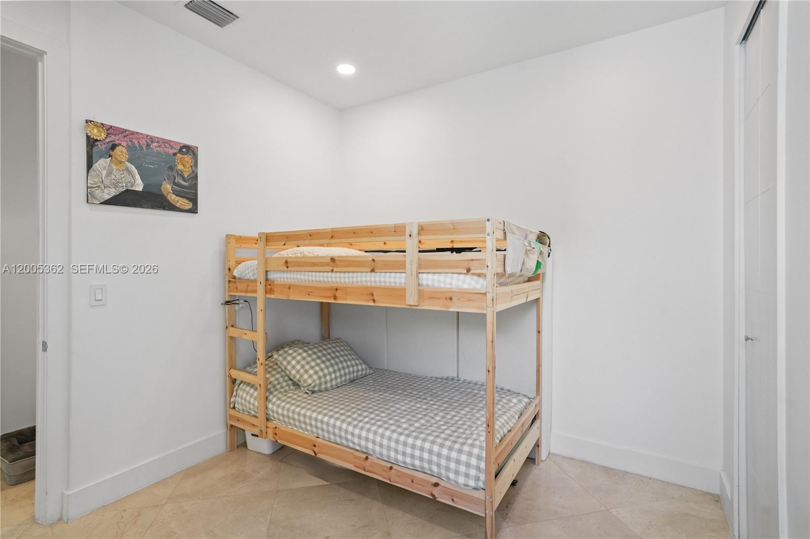 BISCAYNE KEY ESTATES - Residential